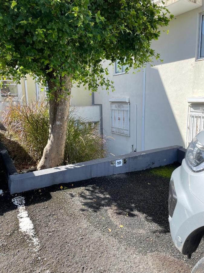 Apartamento Face A La Mer Le Gosier  Exterior foto